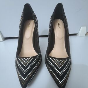 Aldo Lardonna Black Heels with Silver and Gold Accents Size 6